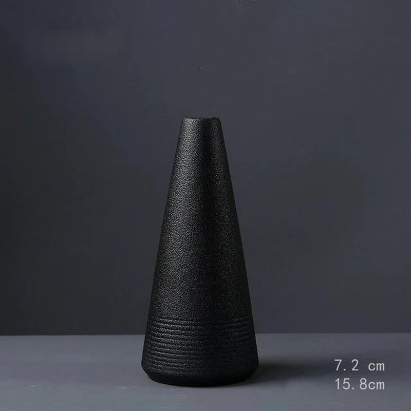 BABBO| Black Ceramic Small Vase
