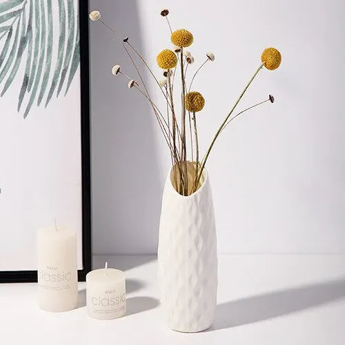 FIVVES| Small plastic Vase 