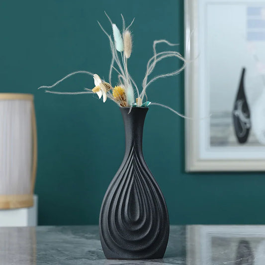BYYOR| Black Ceramic Vase 