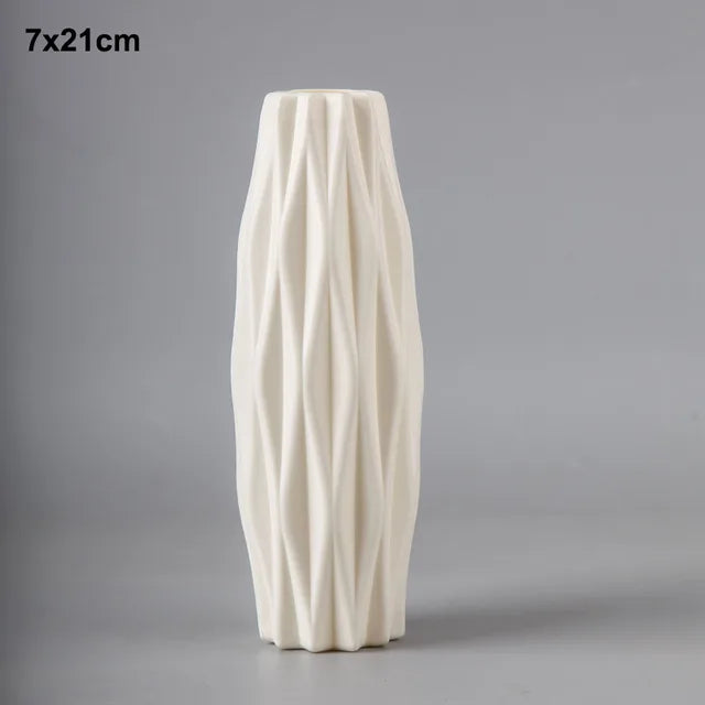  NEYIFT| Modern Plastic Vase 