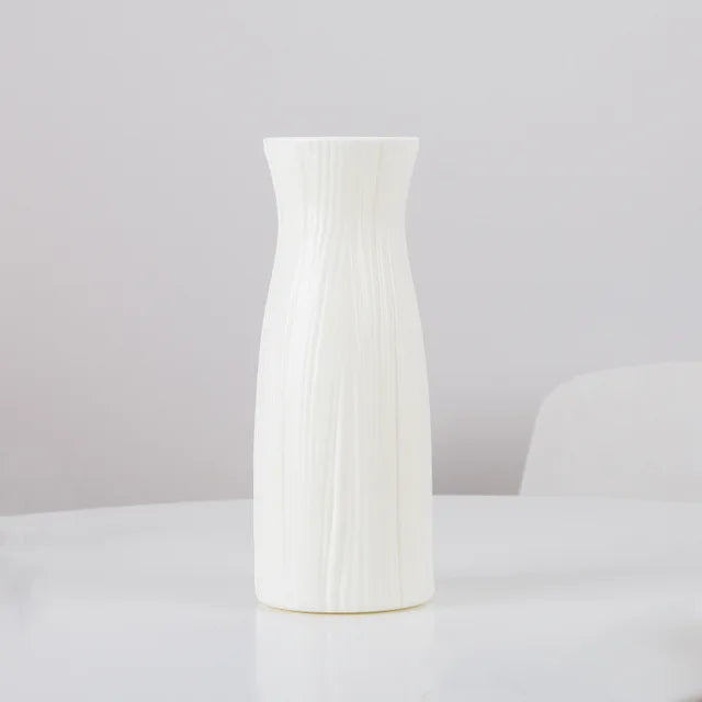  NEYIFT| Modern Plastic Vase 