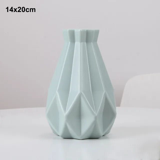  NEYIFT| Modern Plastic Vase 
