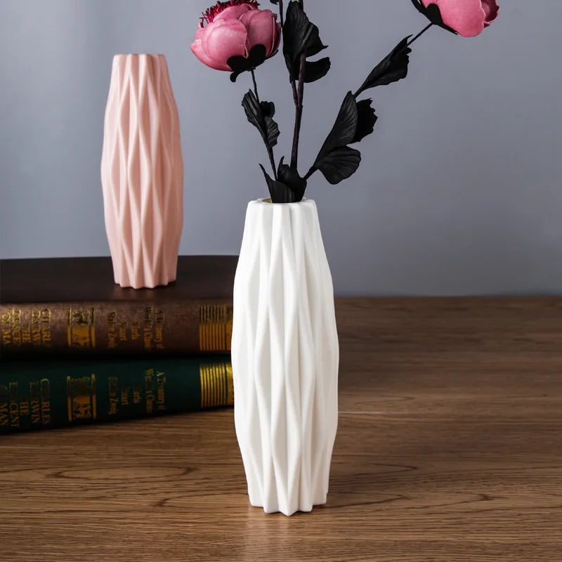  NEYIFT| Modern Plastic Vase 