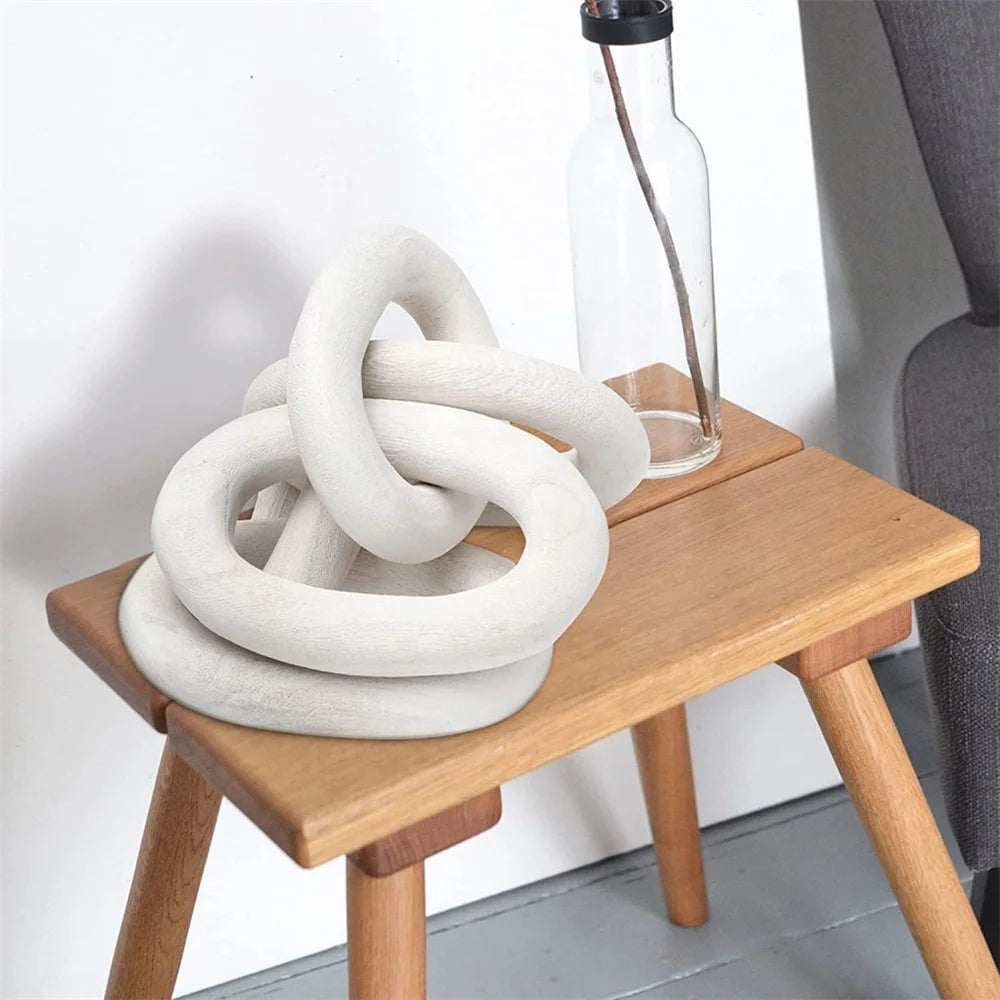 GENTLEE| Decorative Hand Carved 5-Link Wood Chain