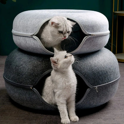 Doughnut-Shaped Cat Bed