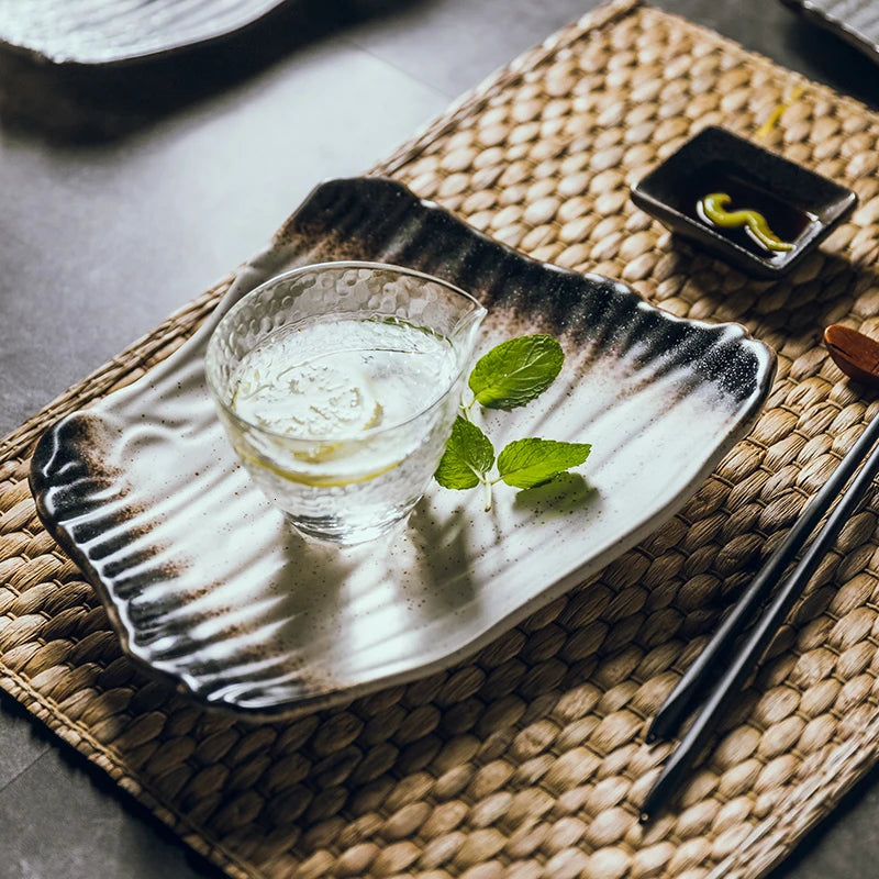 ÈLLO| Ceramic Sushi Plate