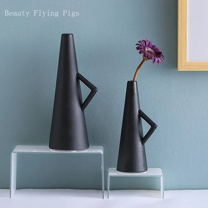 PAYSNB| Minimalist Black Ceramic Vase