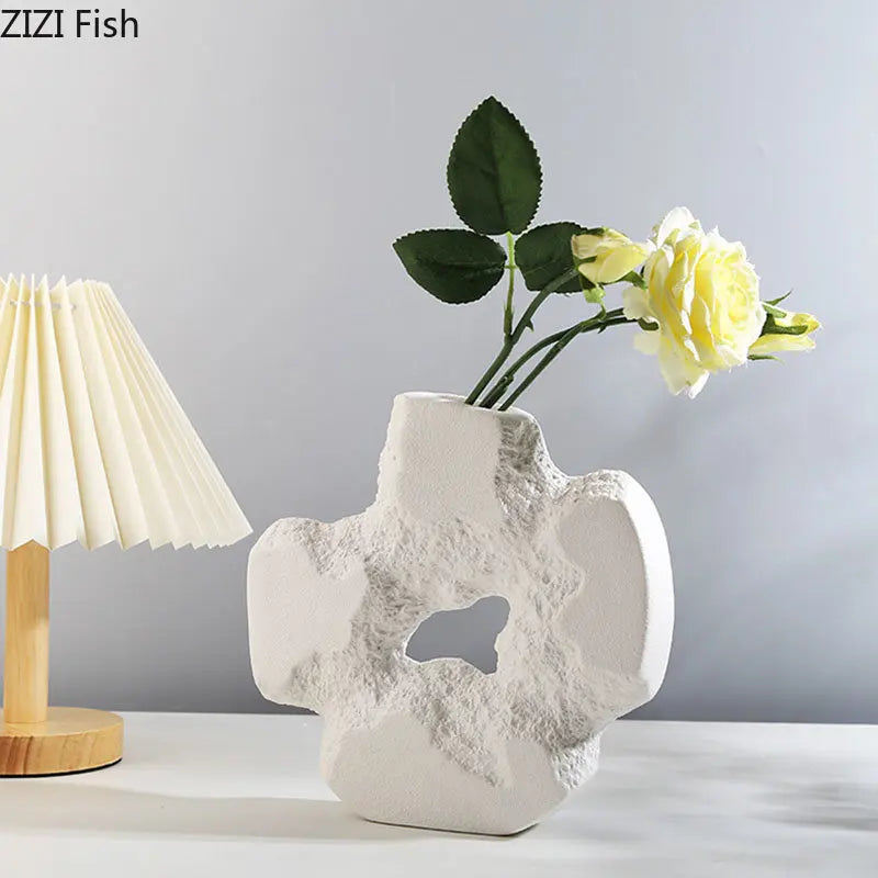 RAGTN| Ceramic Stoned Vase