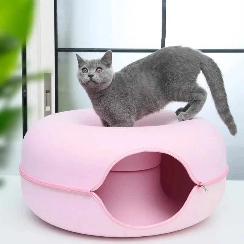 Doughnut-Shaped Cat Bed