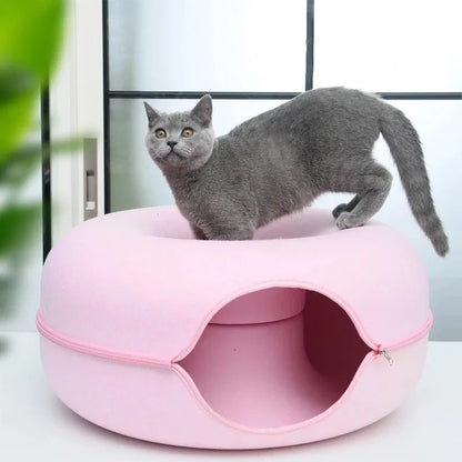 Doughnut-Shaped Cat Bed