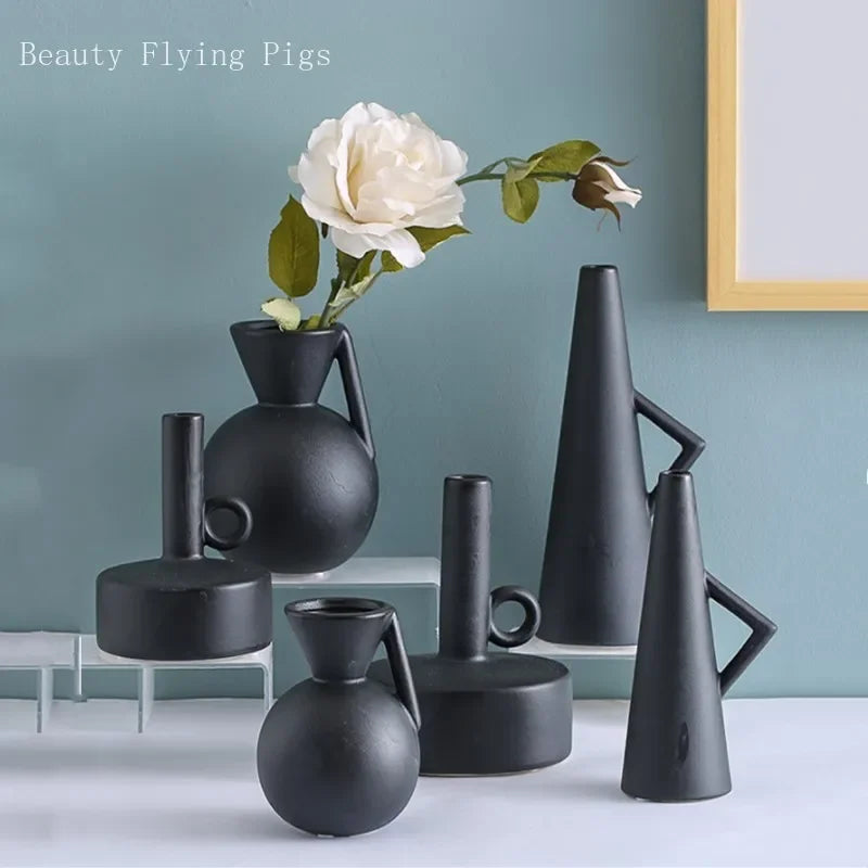 PAYSNB| Minimalist Black Ceramic Vase