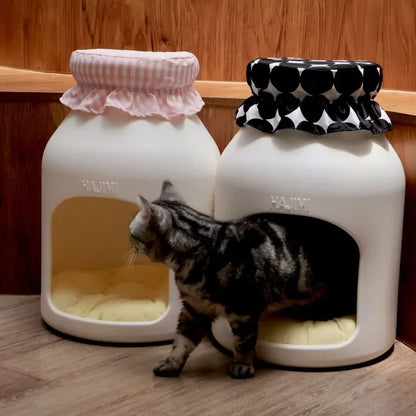Bottle shaped Cat Kennel