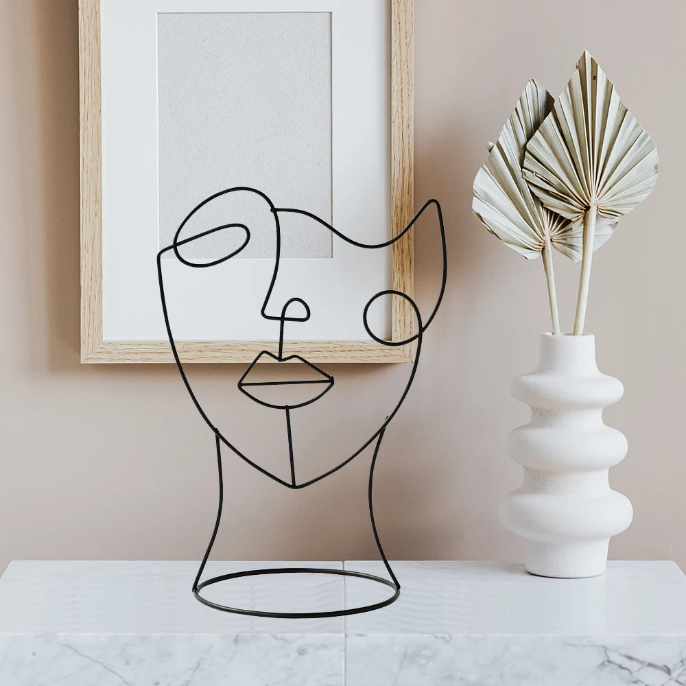 NYLES| Decorative Abstract Face Figure