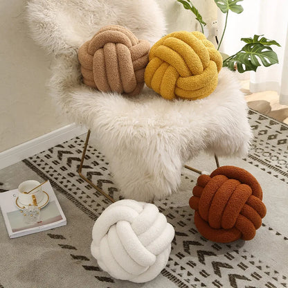 KROFFEN| Handwoven Knotted Ball Pillow