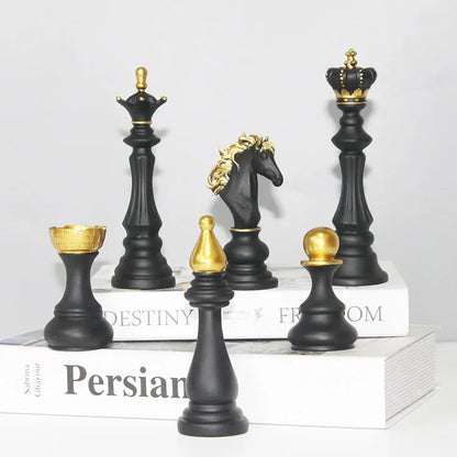 CLASSIK| Decorative Retro Chess Figurine