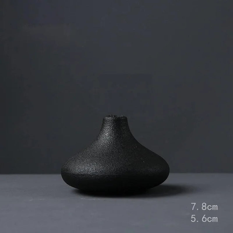 BABBO| Black Ceramic Small Vase 