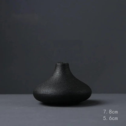 BABBO| Black Ceramic Small Vase 