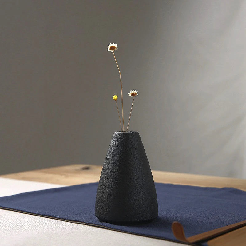 BABBO| Black Ceramic Small Vase 